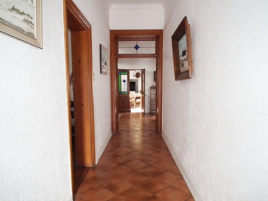 6 Bedroom Property for Sale in Buitenverwagting Western Cape